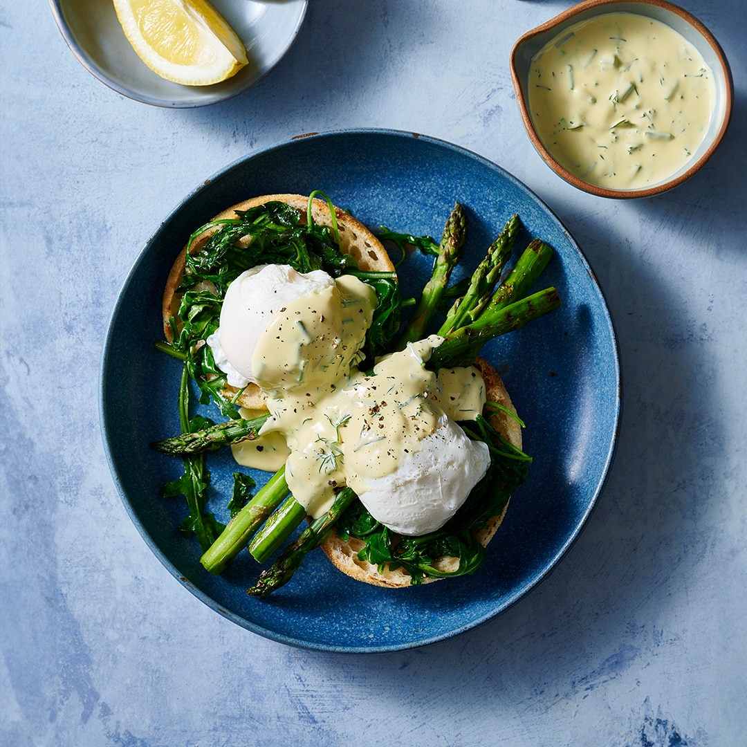 Egg benedict med asparges Egg benedict med asparges