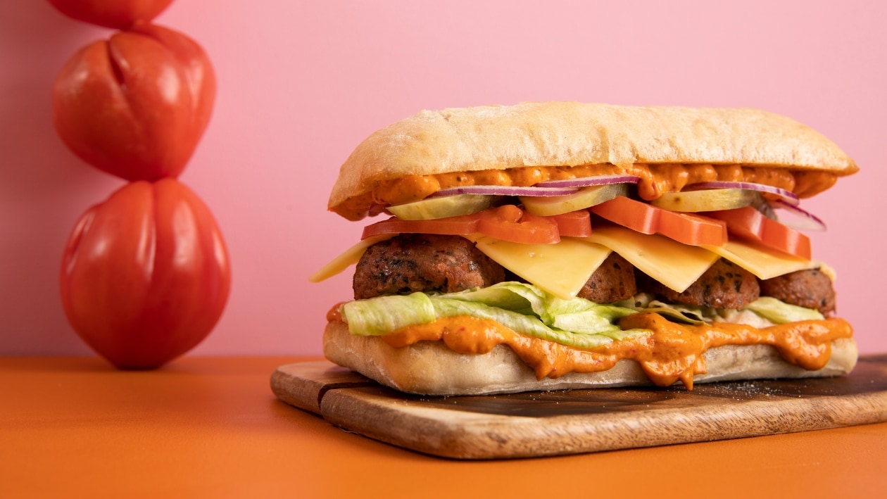 Vegan Amazeballs Sub Sandwich – - Oppskrift