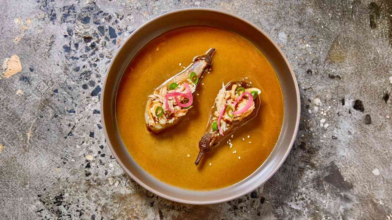 Grillede auberginer fylt med kylling-miso Escabeche – - Oppskrift