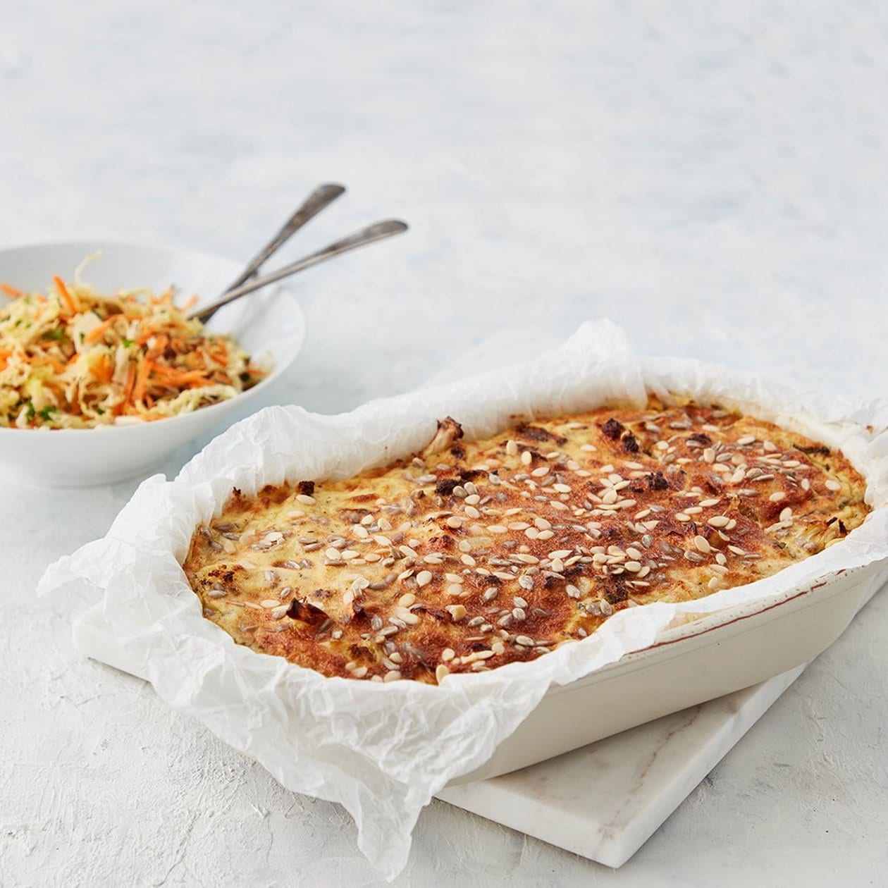 Blomkålgrateng med salvie og parmesan Blomkålgrateng med salvie og parmesan
