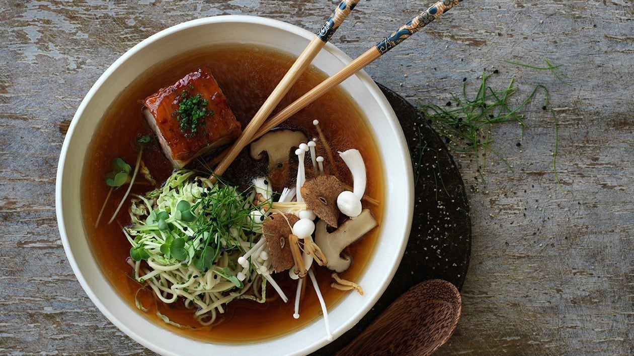 ramen med sopp indrefilet av svin - Oppskrift