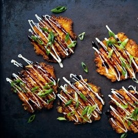 Okonomyaki med soyamajones Okonomyaki med soyamajones