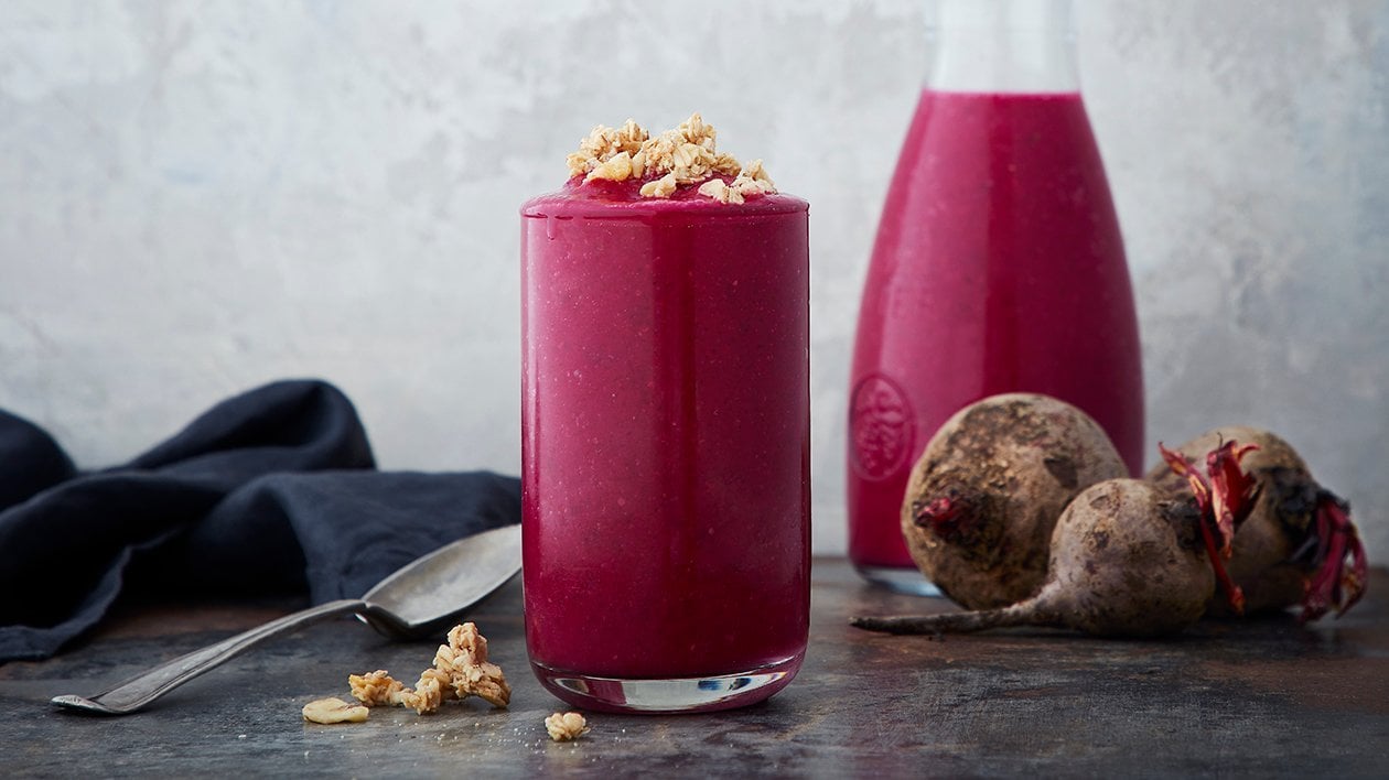 Rødbet- & jordbærsmoothie