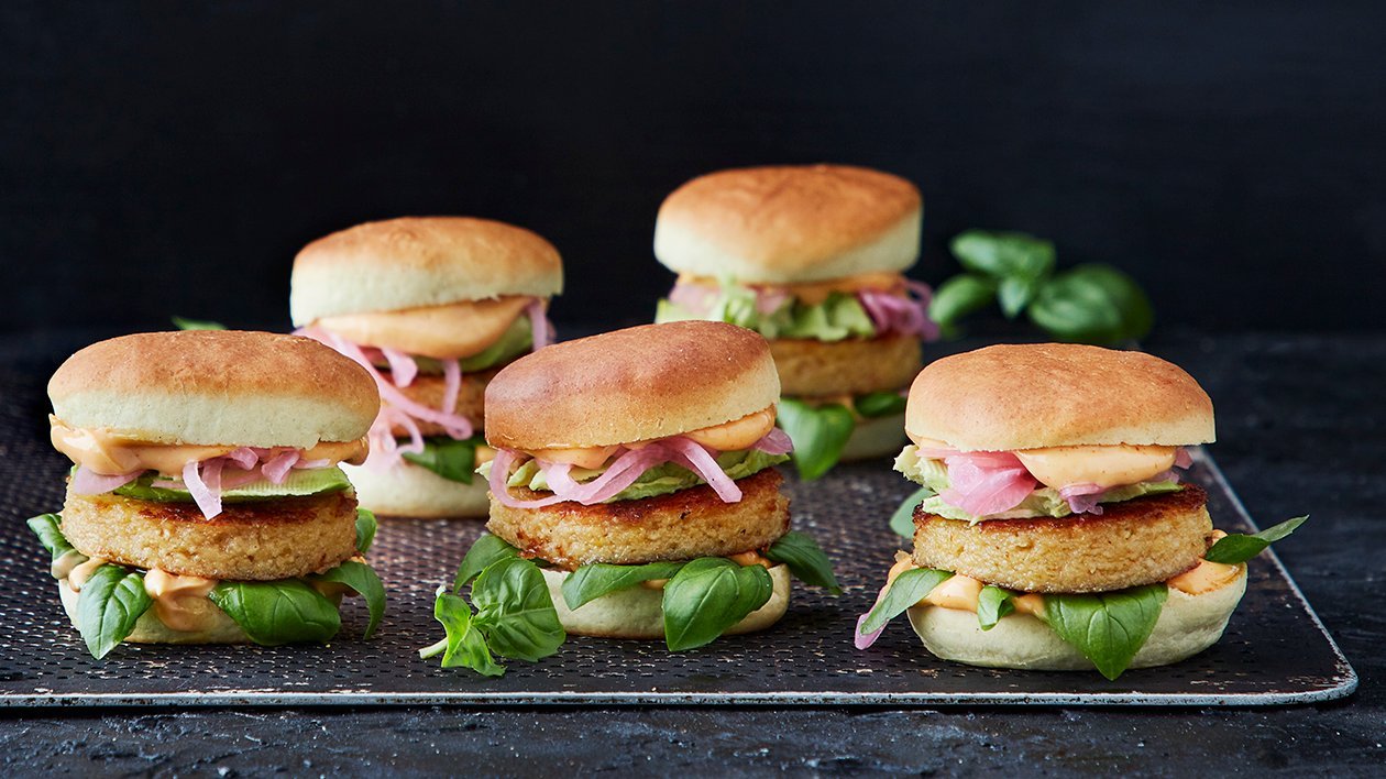 Veggieburger med avokado og røkt chilimajones – - Oppskrift