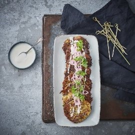 Zucchini frittas med mynteyoghurt Zucchini frittas med mynteyoghurt