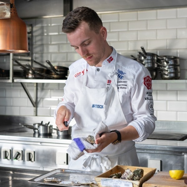 Jon Erlend Matre fra kokkelandslaget Junior lager høstmeny