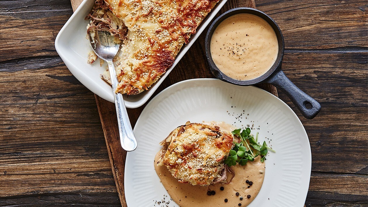 Potetgrateng med konfitert og kremet peppersaus